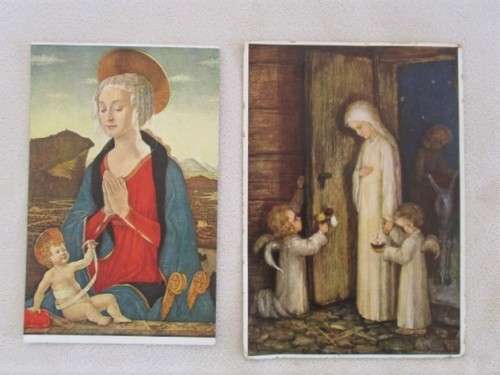 A LOT OF VINTAGE POSTCARDS - TWO BOOKLETS AND TWO LOOSE POSTCARDS