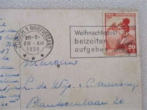 A LOT OF VINTAGE POSTCARDS - TWO BOOKLETS AND TWO LOOSE POSTCARDS
