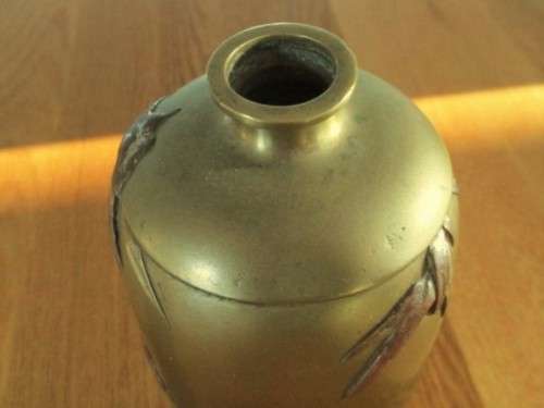 AWESOME! ANTIQUE MEIJI PERIOD JAPANESE TAPERED OVIFORM BRONZE/BRASS VASE WITH MULTI METAL OVERLAY