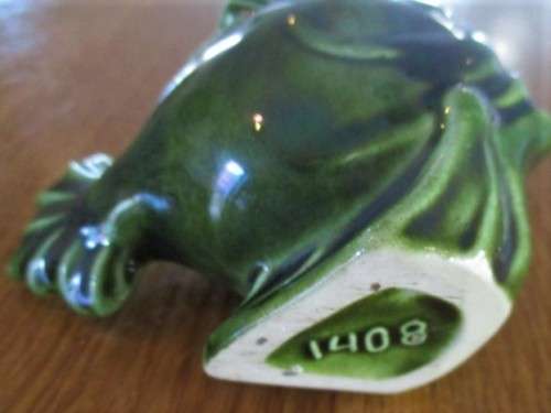A CUTE VINTAGE PORCELAIN TOOTH PICK HOLDER - FISH-SHAPED