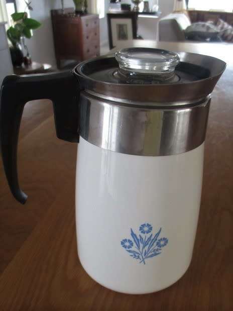 LARGE 6-CUP CORNING WARE STOVE TOP PERCOLATOR - BLUE CORNFLOWER DESIGN