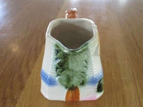 VINTAGE WINDMILL-STYLE CREAMER MADE IN JAPAN