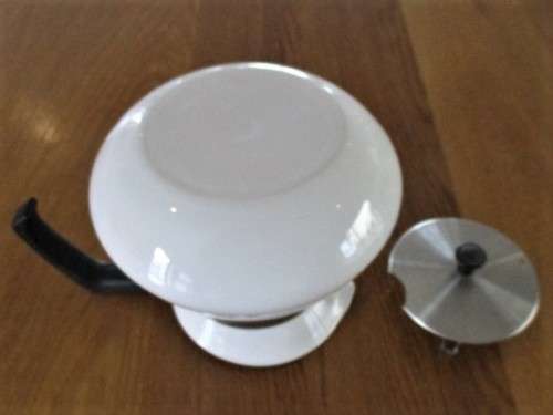 RARE - 6-CUP CORNINGWARE STOVE TOP TEAPOT - SPICE O' LIFE (FRENCH SPICE)