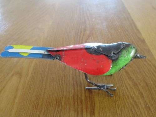 A CUTE HAND MADE METAL BIRD