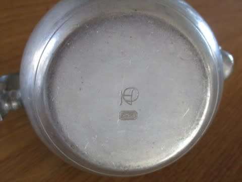 FOR ZEEBOB ONLY -VINTAGE DUTCH PEWTER GERO CREAMER AND SUGAR BASIN DESIGNED BY GEORG NILSSON