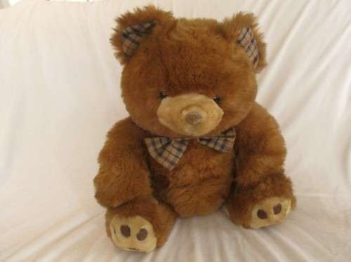 A GORGEOUS VERY LARGE FLUFFY MAMA BEAR AND BABY FOR A LITTLE GIRL TO CUDDLE!