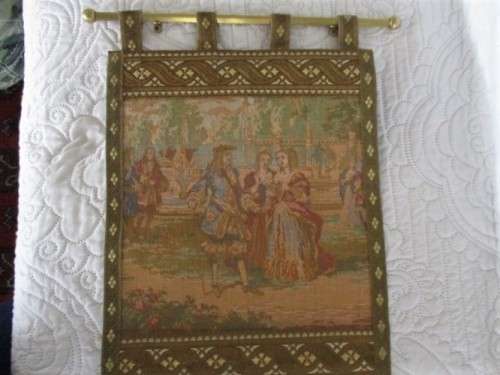 BEAUTIFUL VINTAGE ROSEL ERZEUGNISSE, WEST GERMANY STEVENGRAPH WALL HANGING WITH 3 ROMANTIC SCENES