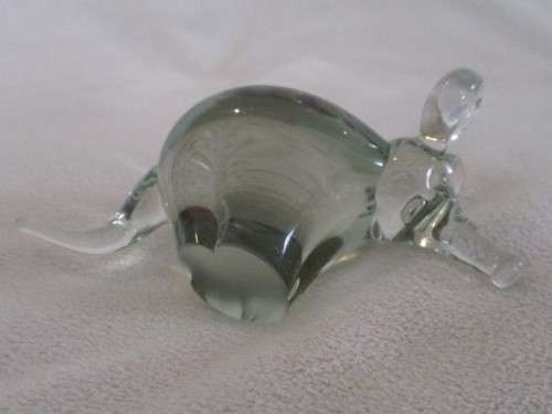 VERY RARE NGWENYA GLASS ANTEATER (DIFFICULT TO PHOTOGRAPH BUT NO DAMAGE)