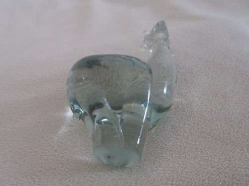 SMALL NGWENYA GLASS ANTELOPE - ELAND?? IN PERFECT CONDITION