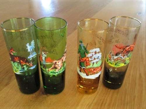 SET OF 4 VINTAGE SPANISH LONG SHOT GLASSES DEPICTING DIFFERENT HUNTING SCENES  FROM SA DA BANDEIRA