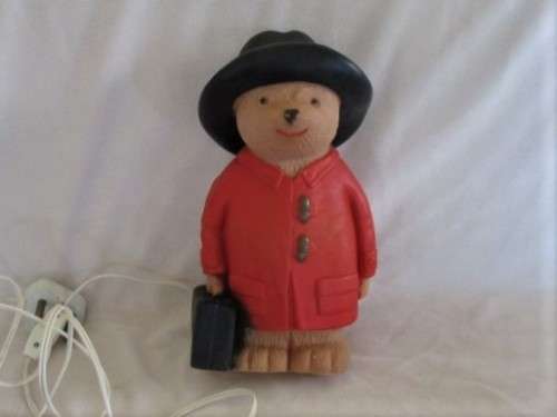 A VERY RARE VINTAGE 1978 FILM FAIR PADDINGTON BEAR BEDSIDE LAMP IN PERFECT WORKING ORDER