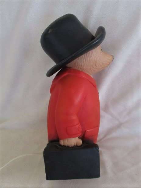 A VERY RARE VINTAGE 1978 FILM FAIR PADDINGTON BEAR BEDSIDE LAMP IN PERFECT WORKING ORDER