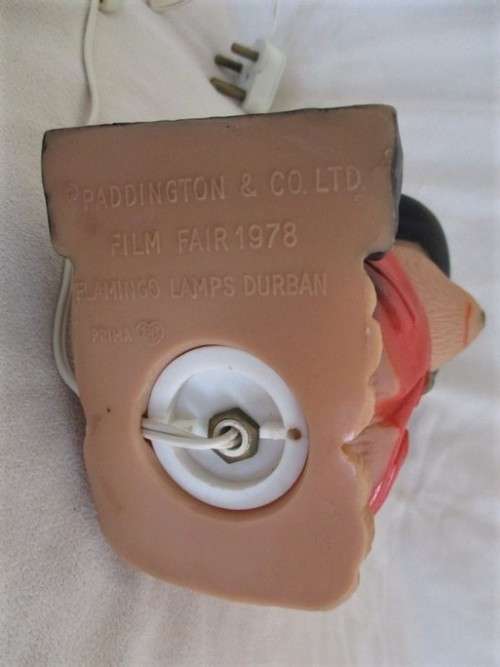 A VERY RARE VINTAGE 1978 FILM FAIR PADDINGTON BEAR BEDSIDE LAMP IN PERFECT WORKING ORDER