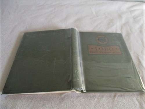 A SET OF SIX COLLECTABLE ERNEST THOMPSON SETON HARD COVER ANIMAL STORY BOOKS - CIRCA 1925 TO 1930