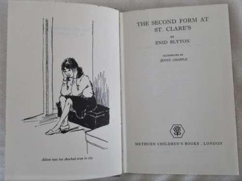 1973 HARD COVER PLUS DUST COVER - ENID BLYTON - THE SECOND FORM AT ST CLARE`S