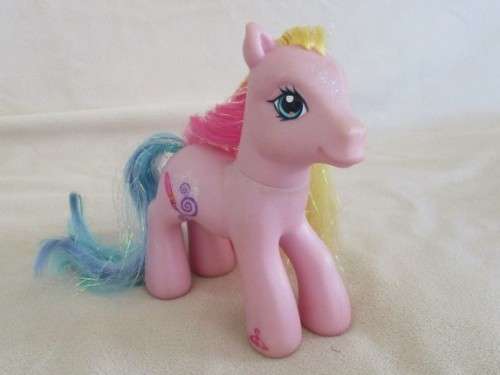 A RATHER RARE HASBRO G3 MY LITTLE PONY - TOOLA ROOLA