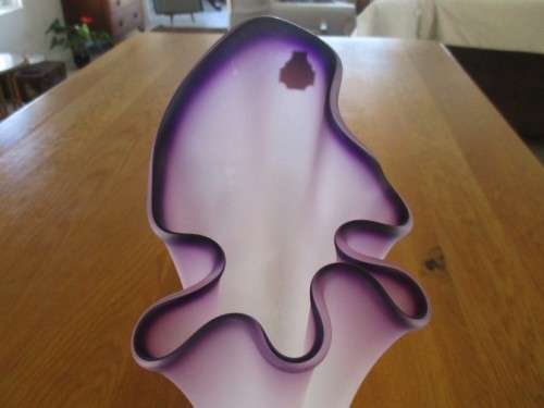 LARGE RUSSIAN RYCEBCKON HAND MADE CRYSTAL ART GLASS VASE - STUNNING!!