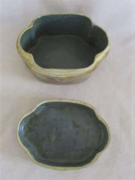 VERY PRETTY TRINKET BOX WITH FLORAL DESIGN