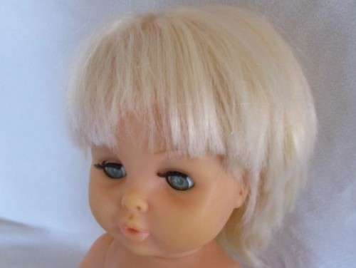 VINTAGE 1980's COLLECTABLE FIRST LOVE  DOLL IN PRETTY VINTAGE OUTFIT - 42CM TALL TWISTY BODY DOLL