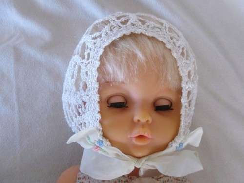 VINTAGE 1980's COLLECTABLE FIRST LOVE  DOLL IN PRETTY VINTAGE OUTFIT - 42CM TALL TWISTY BODY DOLL