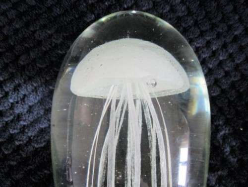 FOR DESIREE ONLY - AN EXQUISITE LARGE GLASS PAPERWEIGHT WITH JELLYFISH DESIGN