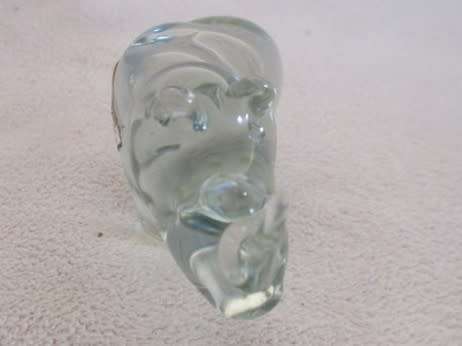 SMALL NGWENYA GLASS RHINO IN PERFECT CONDITION