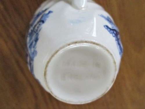 A SET OF FOUR VINTAGE BLUE AND WHITE JOHNSON BROS ESPRESSO CUPS & SAUCERS - THE OLD MILL