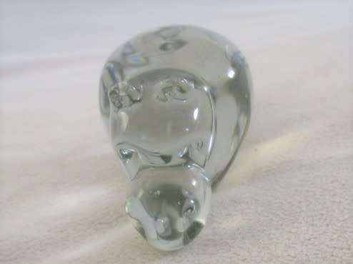 SMALL NGWENYA GLASS HIPPO IN PERFECT CONDITION