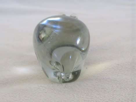 SMALL NGWENYA GLASS HIPPO IN PERFECT CONDITION