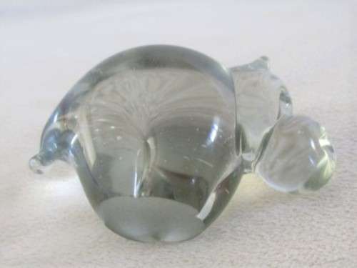 SMALL NGWENYA GLASS HIPPO IN PERFECT CONDITION