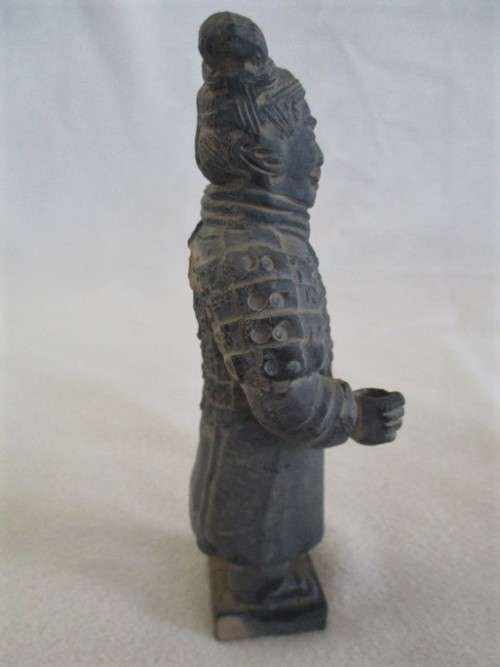 A SMALL CHINESE TERRACOTTA WARRIOR FIGURINE - SIGNED ON BASE