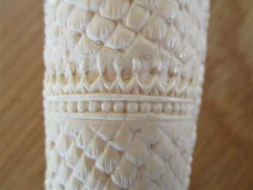 ANTIQUE 1800's CANTON DRAGON BOAT CARVED FROM A SOLID PIECE OF IVORY - INCOMPLETE