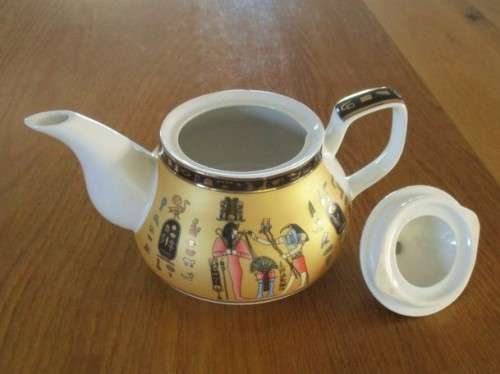 EXQUISITE FATHI MAHMOUD PATE ET EMAIL LIMOGES EGYPTIAN TEAPOT IN EXCELLENT CONDITION