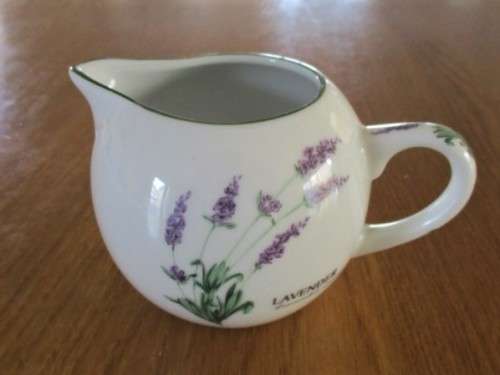 QUALITY GERMAN WIESENTHAL CREAMER AND LIDDED SUGAR BASIN - LAVENDER DESIGN