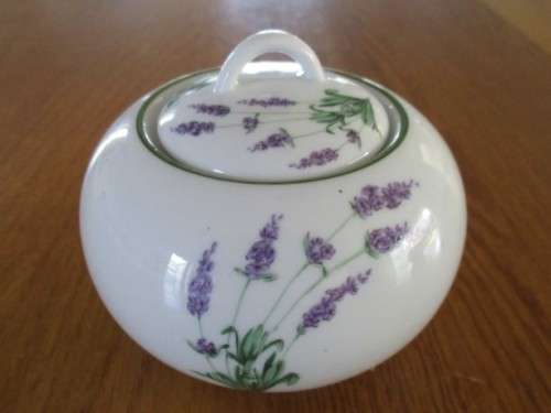 QUALITY GERMAN WIESENTHAL CREAMER AND LIDDED SUGAR BASIN - LAVENDER DESIGN