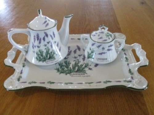 A PARTICULARLY PRETTY SMALL  WIESENTHAL, GERMANY SET FOR THAT SPECIAL MORNING CUP OF COFFEE IN BED!
