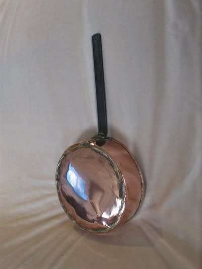 FOR HOLLY444 ONLY - VINTAGE COPPER PAN WITH METAL HANDLE