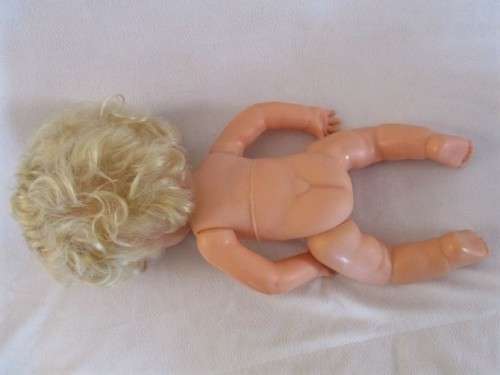 PRETTY VINTAGE 1980's COLLECTABLE FIRST LOVE BABY LOVE DOLL - 42CM TALL TWISTY BODY DOLL