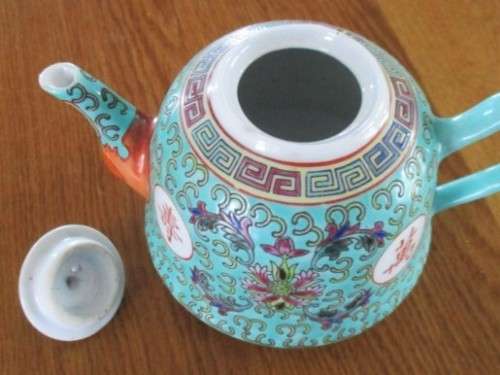 UNUSUAL AND LOVELY - ZHONGGUO JINGDEZHEN TURQUOISE TEAPOT WITH UNUSUAL ELEPHANT TRUNK SPOUT