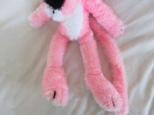 A VINTAGE ARK TOYS PINK PANTHER IN GREAT CONDITION -SO LOVABLE!