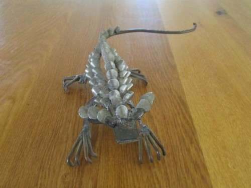 AWESOME HAND MADE S.A. TOWNSHIP METAL IETERMAGOG/PANGOLIN/GECKO