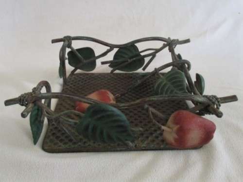 ORNATE VINTAGE METAL SERVIETTE HOLDER - GREAT FOR BRAAIS!