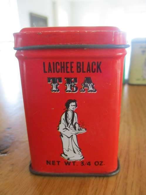 FIVE CUTE SMALL TEA TINS - CHINESE, RUSSIAN AND ENGLISH