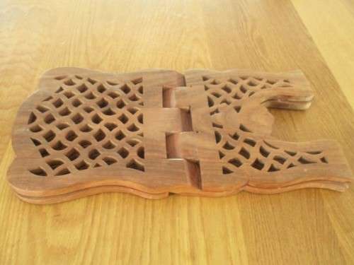 A VINTAGE FOLDABLE CARVED WOOD RIHAL / HOLY BOOK STAND