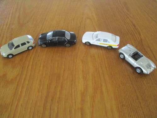 BARGAIN BATCH ONE - TWENTY  TWO CARS (TWENTY ONE DIE CAST AND ONE PLASTIC)