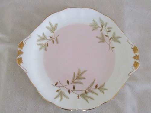 ROYAL ALBERT BRAEMAR CAKE SERVER