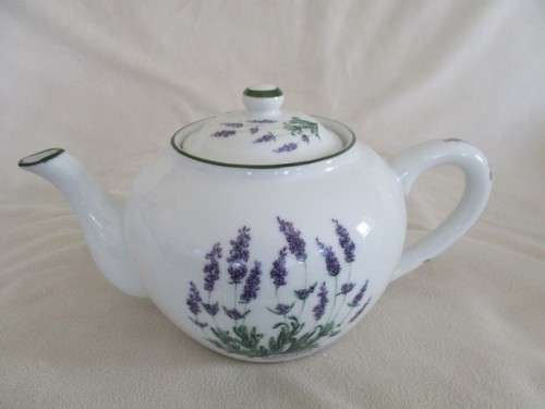 QUALITY GERMAN WIESENTHAL SIX PIECE TEASET - LAVENDER DESIGN