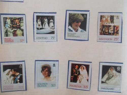 FOR RAVEN1977 ONLY SCRAPBOOKS PRINCESS DIANA PRESS CLIPPINGS(HARD TO BELIEVE SHE WOULD HAVE BEEN 60)