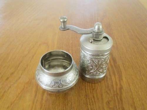 ORNATE VINTAGE TURKISH GRINDER SET - PEPPER /SPICE MILL, SALT DISH & BUTTER PAT/BON BON DISH