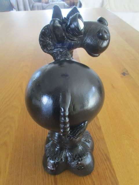 HAND MADE IN SOUTH AFRICA - A  LARGE GOOFY BLACK HORSE!!